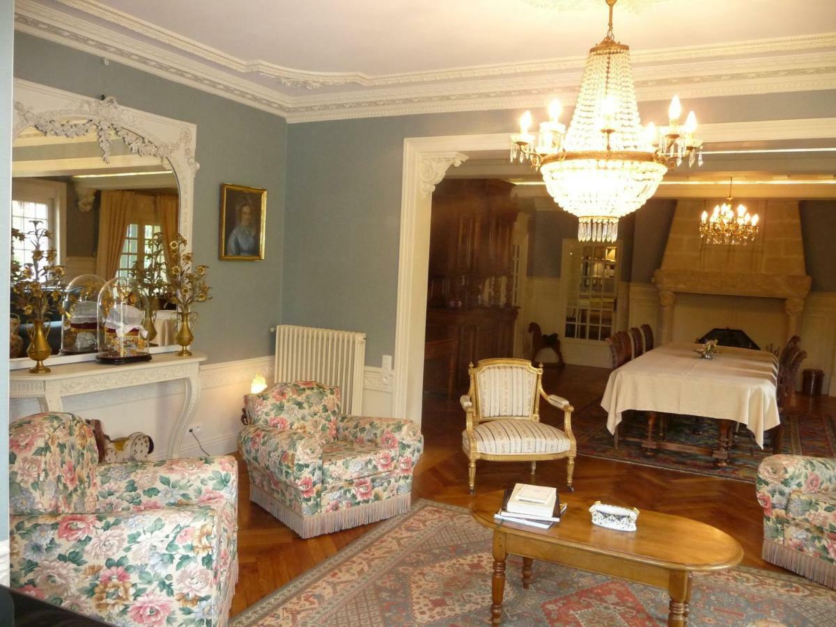 Manoir De Sens Bed and Breakfast Beuvron-en-Auge Εξωτερικό φωτογραφία